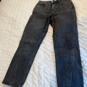 Grey black skinny short